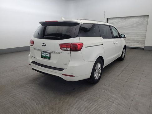 Used 2015 Kia Sedona LX w/ LX Convenience Package image 9