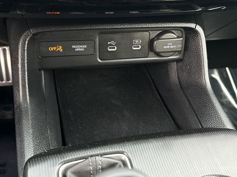 Certified 2025 Honda Civic Sport image 19