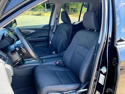 Used 2021 Honda Ridgeline Sport image 9