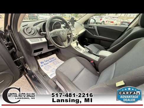 Used 2010 MAZDA MAZDA3 i Touring FWD image 11