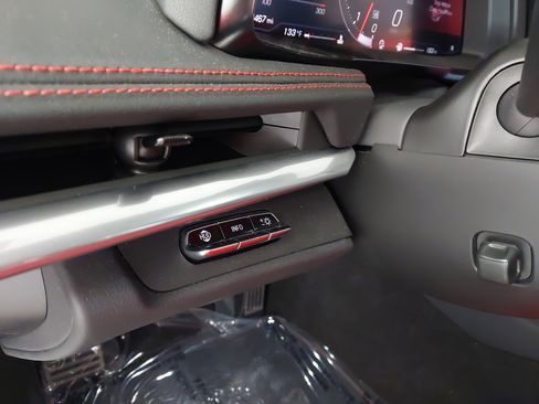 Used 2022 Chevrolet Corvette Stingray Preferred Cpe w/ 2LT image 23