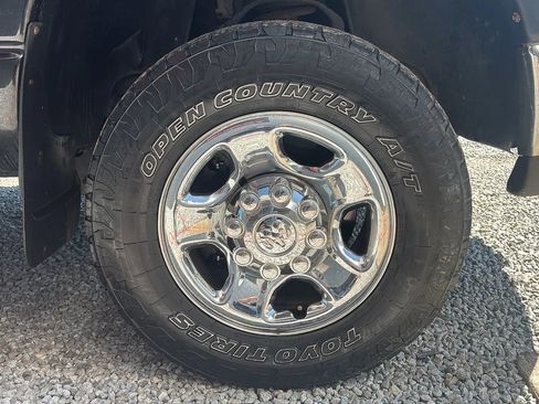 Used 2009 Dodge Ram 2500 Truck SXT AWD/4WD image 8