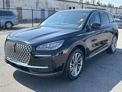 Certified 2024 Lincoln Corsair FWD w/ Equipment Group 101A image 3