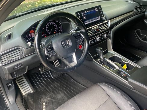 Used 2020 Honda Accord Sport image 10