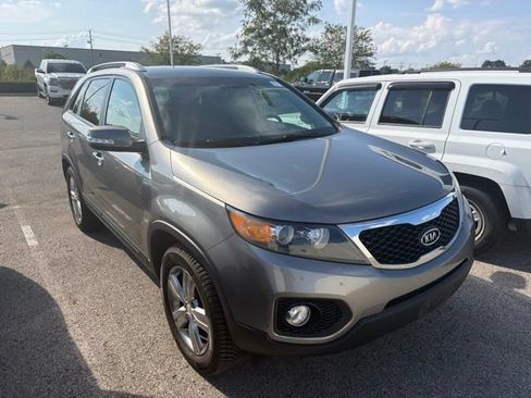 Used 2013 Kia Sorento EX w/ Premium Plus Pkg FWD image 7