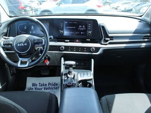 Used 2023 Kia Sportage LX FWD image 16