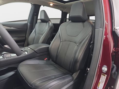 Certified 2023 INFINITI QX60 Luxe w/ Performance Audio Package AWD/4WD image 12