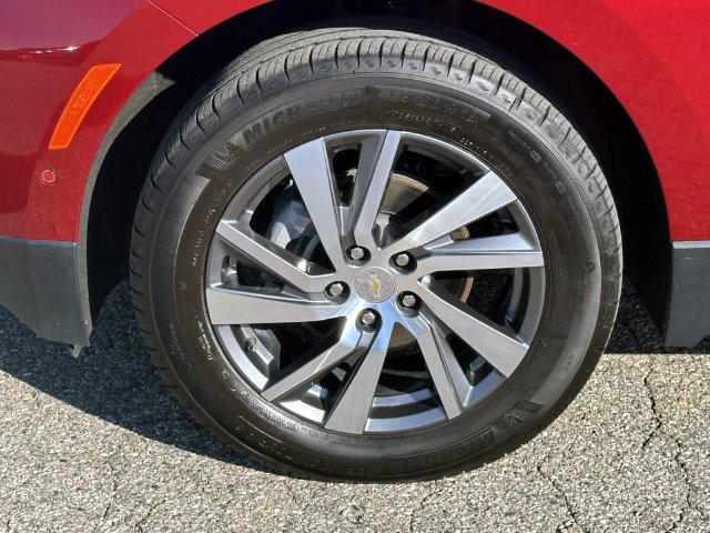 Used 2024 Chevrolet Equinox Premier AWD/4WD image 8