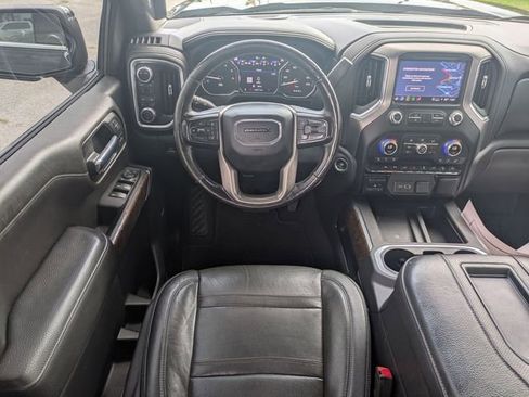 Used 2022 GMC Sierra 1500 Denali w/ Denali Premium Package AWD/4WD image 28