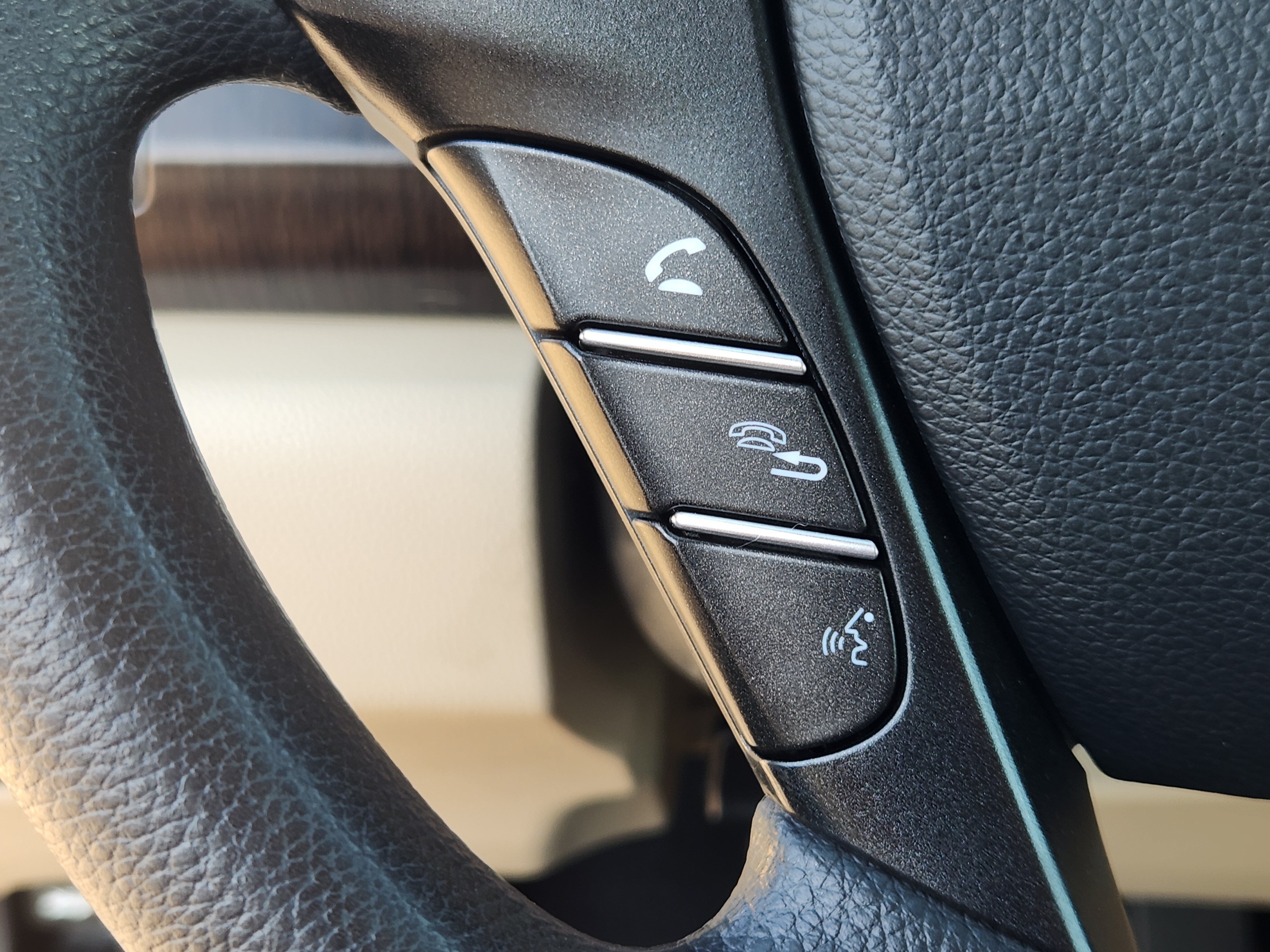 Used 2015 Honda Accord EX image 25