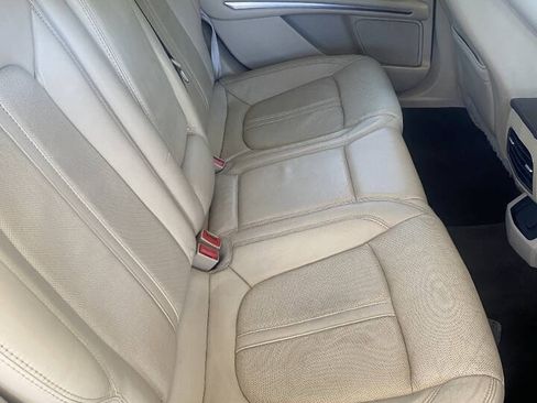 Used 2013 Lincoln MKZ FWD image 28