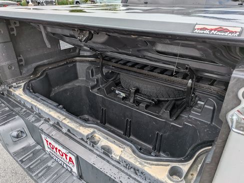 Used 2025 Honda Ridgeline TrailSport image 10