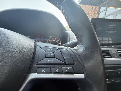 Used 2022 Nissan Altima 2.5 SR FWD image 21