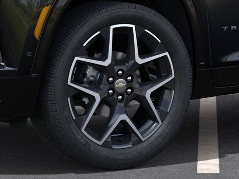 New 2026 Chevrolet Traverse High Country FWD image 10
