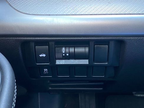 Used 2016 Subaru Legacy 2.5i Premium AWD/4WD image 24