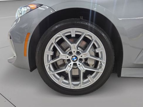 Used 2026 BMW 330i xDrive Sedan w/ Premium Package AWD/4WD image 9