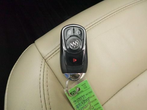 Used 2019 Buick Encore Essence w/ Experience Buick Package FWD image 20