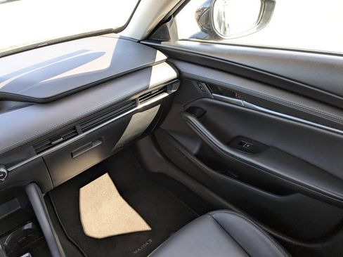 Used 2024 MAZDA MAZDA3 s FWD image 17