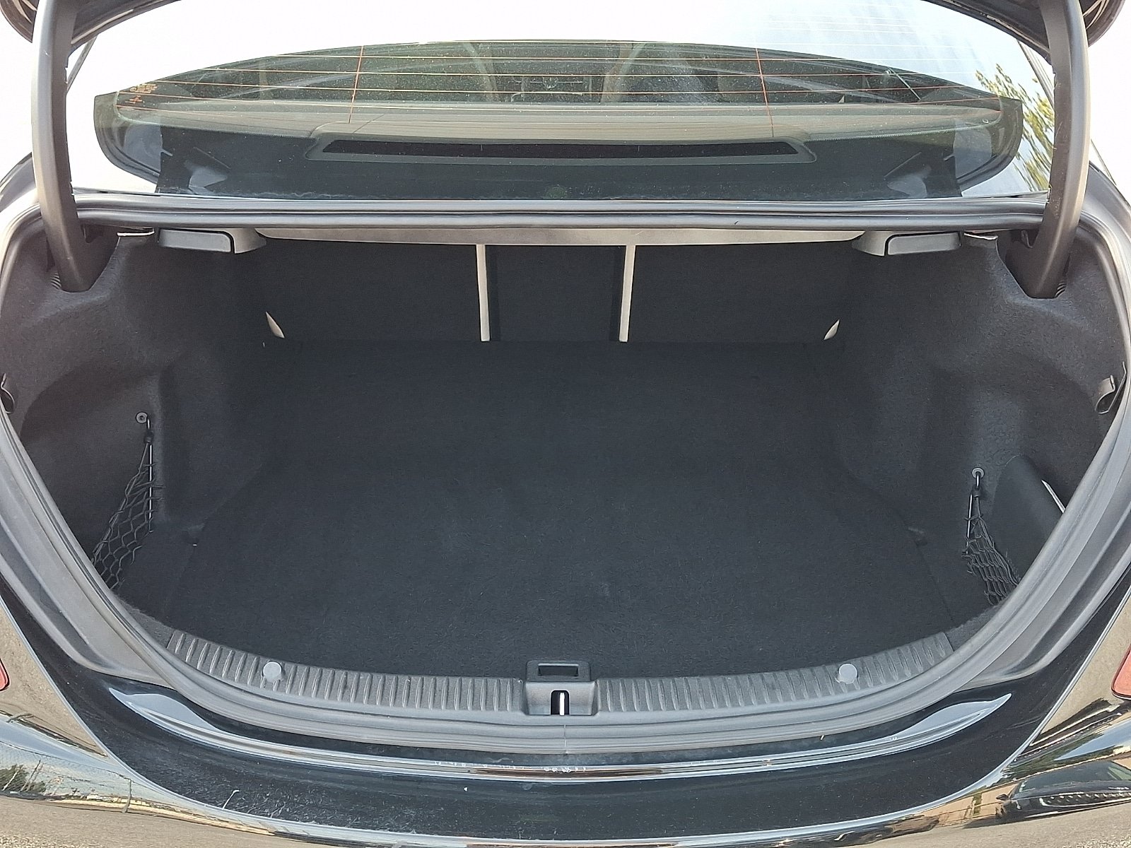 Used 2015 Mercedes-Benz C 300 4MATIC Sedan image 30