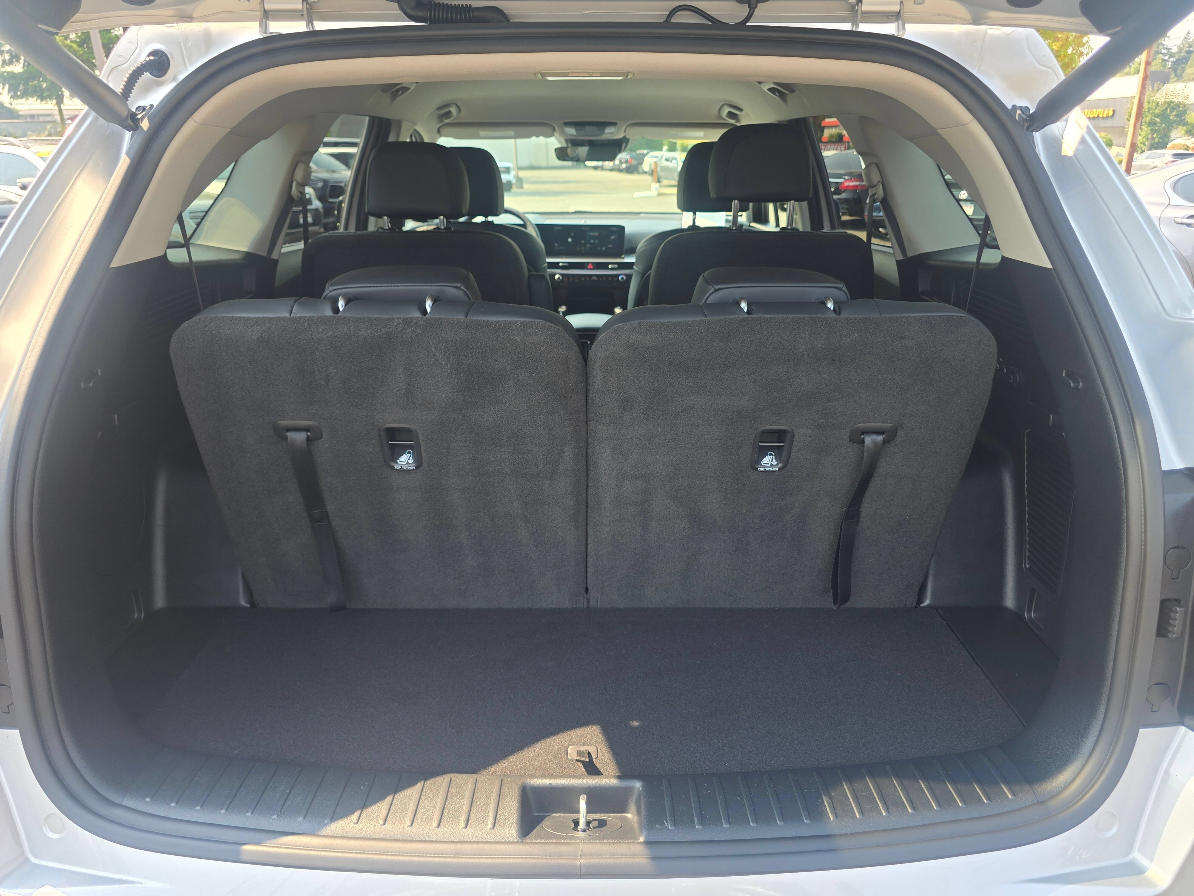 Used 2025 Kia Sorento EX AWD/4WD image 14