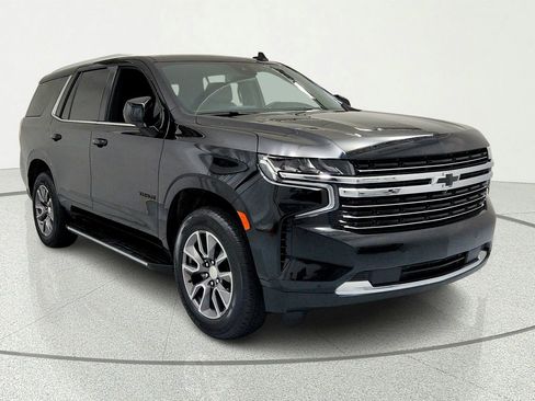 Used 2023 Chevrolet Tahoe LT w/ Luxury Package AWD/4WD image 7