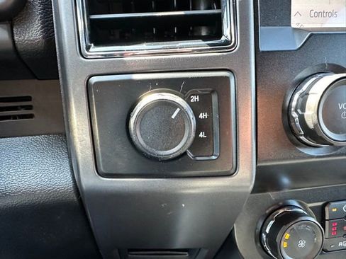 Certified 2020 Ford F150 XLT w/ Equipment Group 302A Luxury AWD/4WD image 21