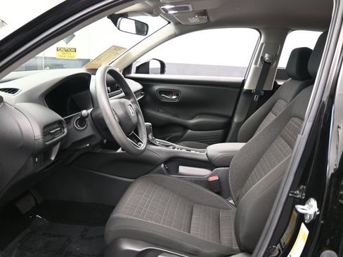 Used 2025 Honda HR-V LX image 11