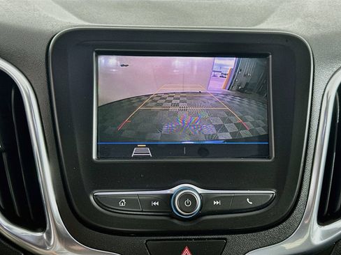 Used 2020 Chevrolet Equinox LT AWD/4WD image 13