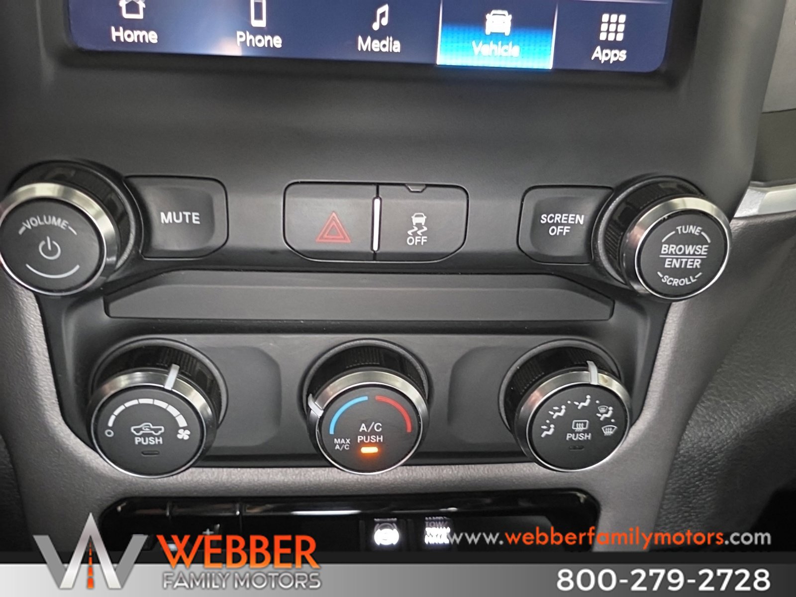 Used 2022 RAM 2500 Big Horn AWD/4WD image 19