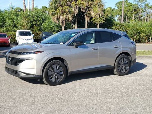 Certified 2025 Nissan Murano SL image 8