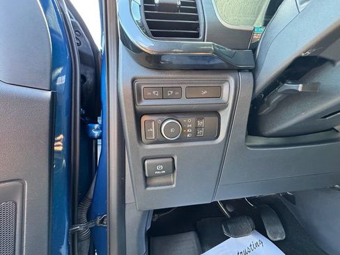 Certified 2022 Ford F150 XLT w/ Equipment Group 302A High AWD/4WD image 31
