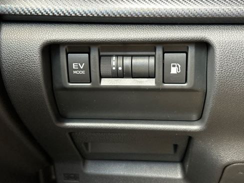 New 2026 Subaru Crosstrek 2.5i Limited AWD/4WD image 30