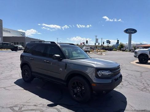 Used 2025 Ford Bronco Sport Big Bend w/ Convenience Package AWD/4WD image 2