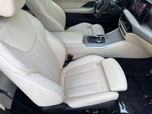 Used 2025 BMW 430i Coupe w/ Premium Package RWD image 26