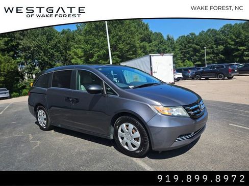 Used 2016 Honda Odyssey LX image 3