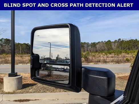 Used 2022 Chevrolet Silverado 2500 High Country w/ Safety Package II image 7