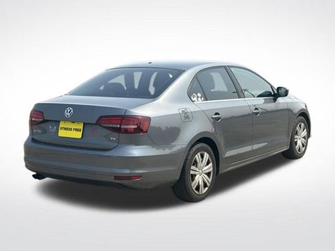 Used 2017 Volkswagen Jetta S FWD image 5