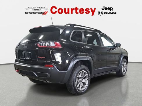 Certified 2022 Jeep Cherokee Trailhawk image 5