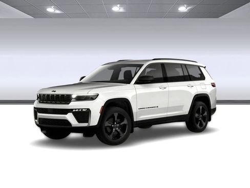 New 2026 Jeep Grand Cherokee L Laredo image 1