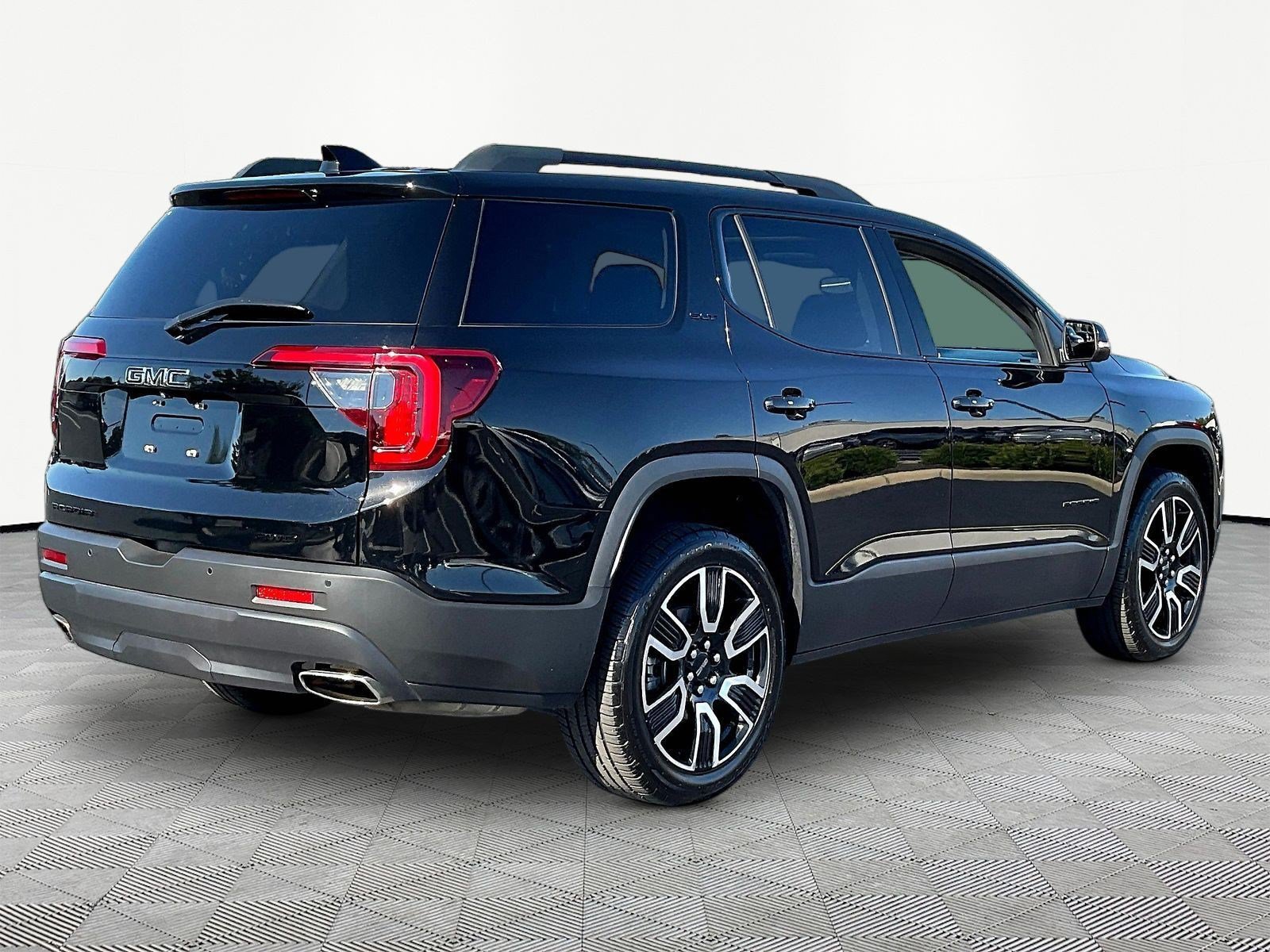 Used 2021 GMC Acadia SLT w/ Elevation Edition AWD/4WD image 6
