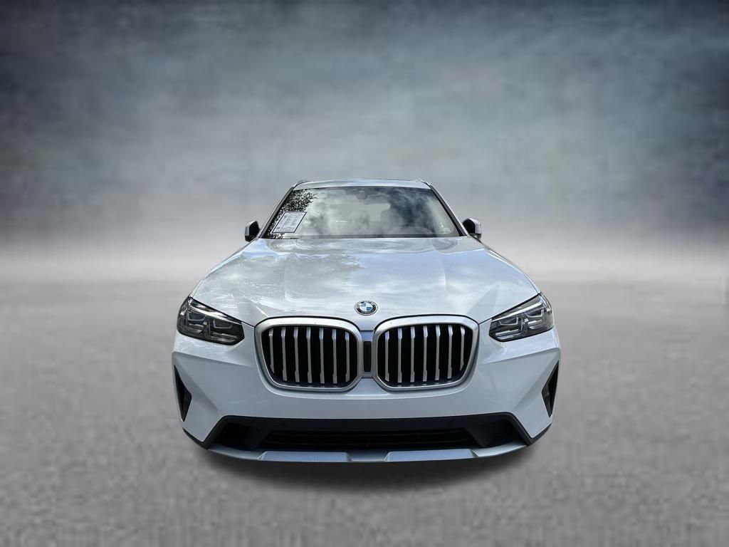 Used 2024 BMW X3 sDrive30i RWD image 2