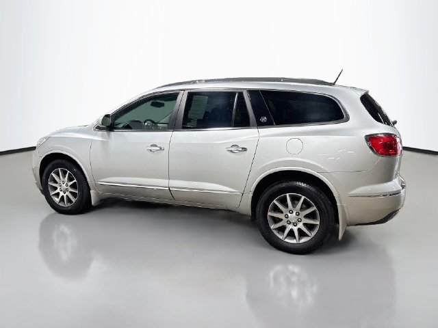 Used 2017 Buick Enclave Leather AWD/4WD image 10