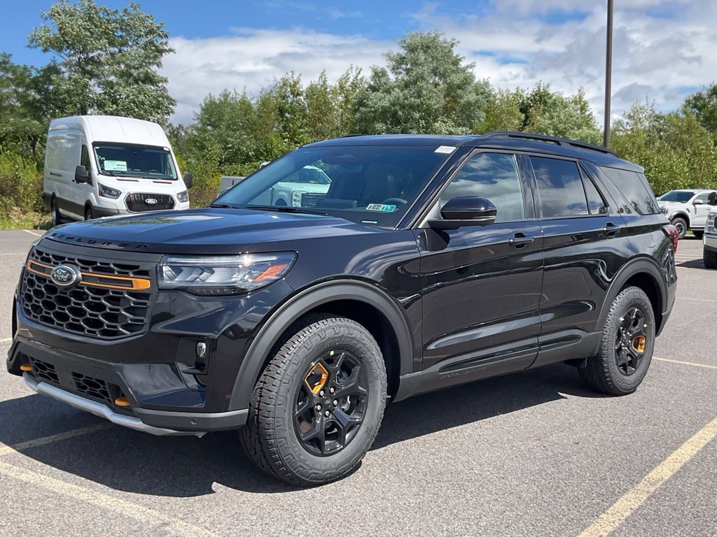 New 2026 Ford Explorer Tremor w/ Tremor Ultimate Package AWD/4WD image 32