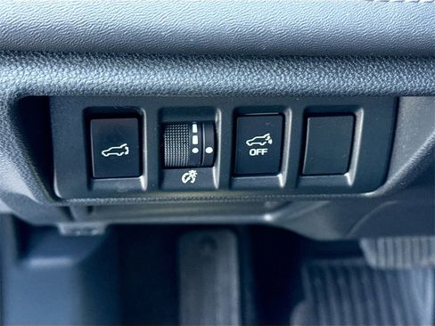 Used 2023 Subaru Outback Limited XT image 11