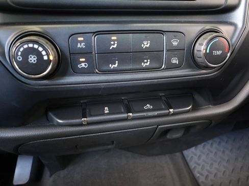 Used 2018 Chevrolet Silverado 1500 LS RWD image 44