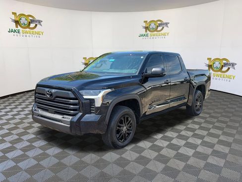 Used 2023 Toyota Tundra SR5 w/ SR5 Convenience Package AWD/4WD image 3