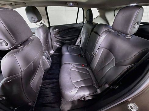 Used 2019 Buick Envision Essence AWD/4WD image 25