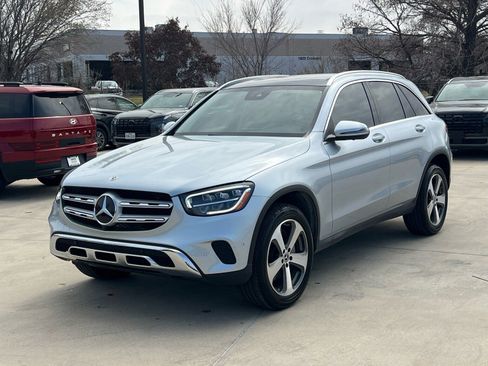 Used 2022 Mercedes-Benz GLC 300 image 5