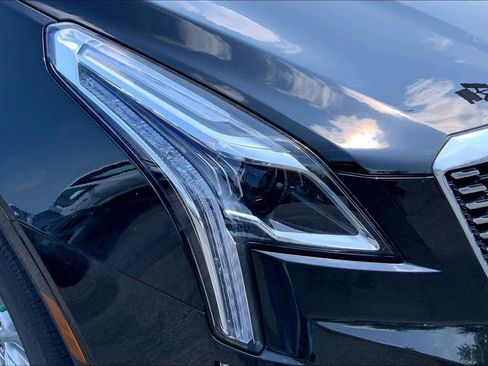 Used 2023 Cadillac XT5 Luxury FWD image 25