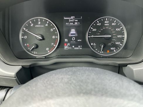 Used 2024 Subaru Crosstrek 2.0i Premium AWD/4WD image 18